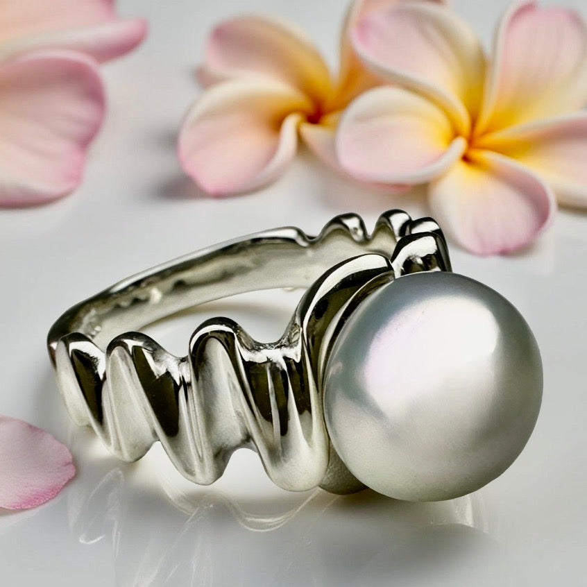 Broome Pearl Sterling Silver Big Moon Rising Ring