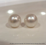 South Sea Pearl Earring Studs 9ct gold (white and yellow) - Broome Staircase Designs Pearl Gallery - 3