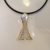 Pearl Pendant James Price Point Staircase Large White 9ct Gold