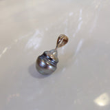 9ct Tahitian Pearl Pendant - Broome Staircase Designs Pearl Gallery - 1