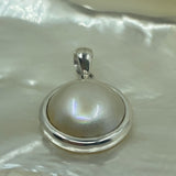 925 Sterling Silver Mabe Pearl Pendant FREE NEOPRENE NECKLACE!