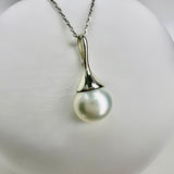 Broome Pearl 9ct White Gold Trumpet Pendant