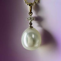 Flawless Broome Pearl Flower Diamond Pendant