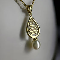 Bay View Staircase to the Moon Pearl Pendant