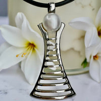 Pearl Staircase Pendant James Price Point Staircase to the Moon