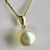 Broome Pearl 9ct Gold Petite Diamond Pendant