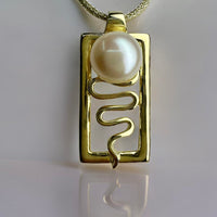 Manari Staircase To The Moon Pearl Pendant