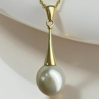 Broome Pearl Trumpet Pendant