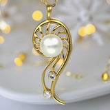 Cultured Freshwater Mangrove Cubic Zirconia Gold Pendant