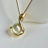 Broome Pearl 9ct Gold Twist Pendant
