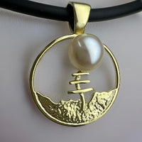 Quondong Staircase to the Moon Pearl Pendant
