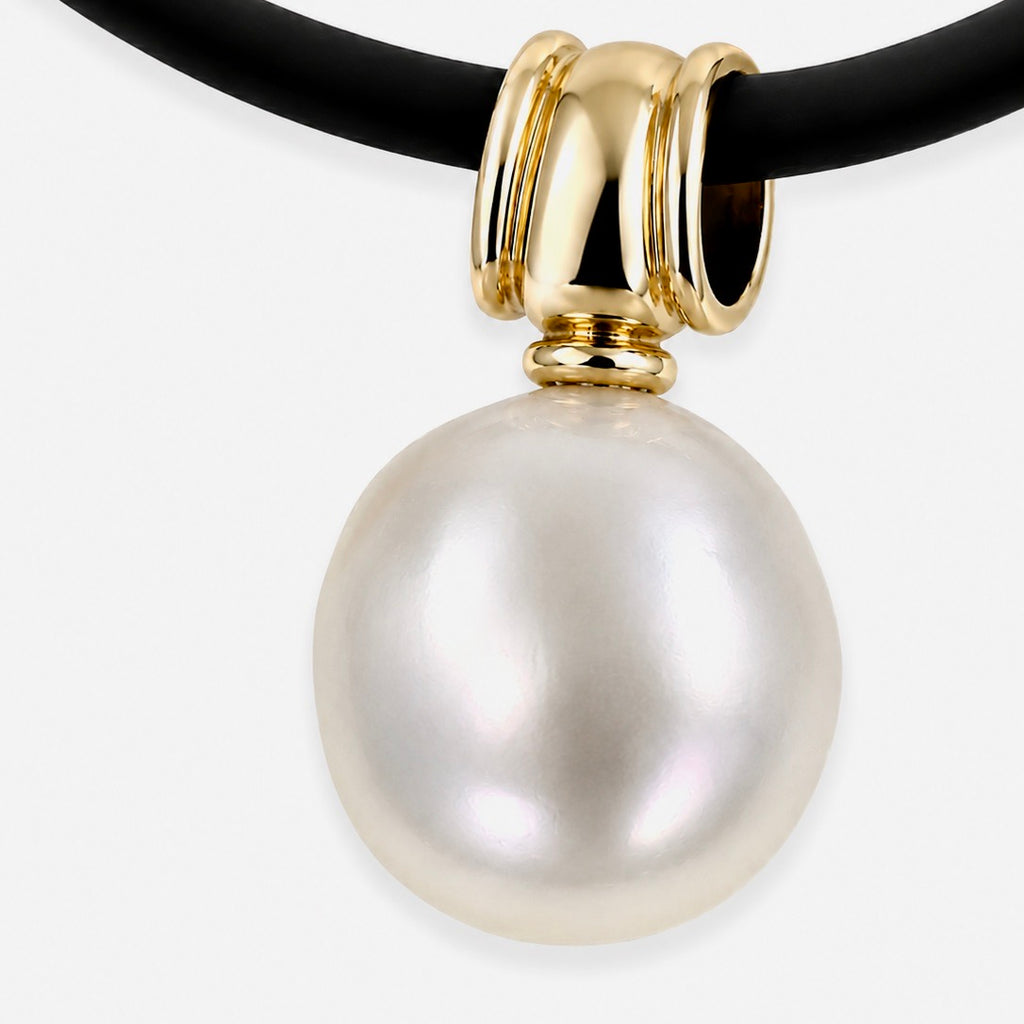 Cultured Broome Pearl 9ct Gold Large Bail Pendant
