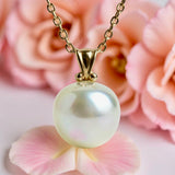 Broome Strawberry Pear 9ct Rose Pendant