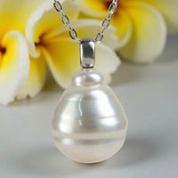 Large Broome Circle 9ct White Gold Pendant