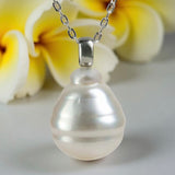 Large Broome Circle 9ct White Gold Pendant