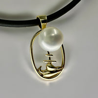 Town Beach Staircase to the Moon Pearl Pendant