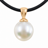 Broome Pearl Rose Gold Pendant ﻿Oval 11.5mm Lustre: AAA Colour: White Metal: 9ct Rose 