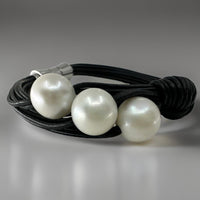 Cultured Large Pearl Black Leather Bracelet