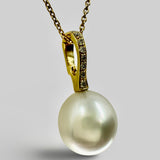 Broome Pearl 18ct Diamond Enhancer Pendant