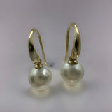 Broome Round Pearl Knife Edge Hook Earrings