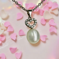 Cultured Freshwater Pearl Heart Pendant