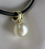 Broome Pearl Large Oval Pearl Pendant