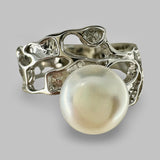 Cultured Freshwater Pearl Silver Seaweed Ring 