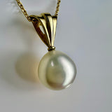 Broome Oval Drop Pearl Gold Pendant