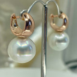 Flawless Broome Circle Pearl Rose Gold Rounded Huggies