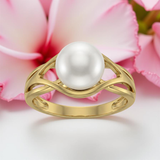 Timeless & Lustrous Cultured Freshwater Pearl Ring