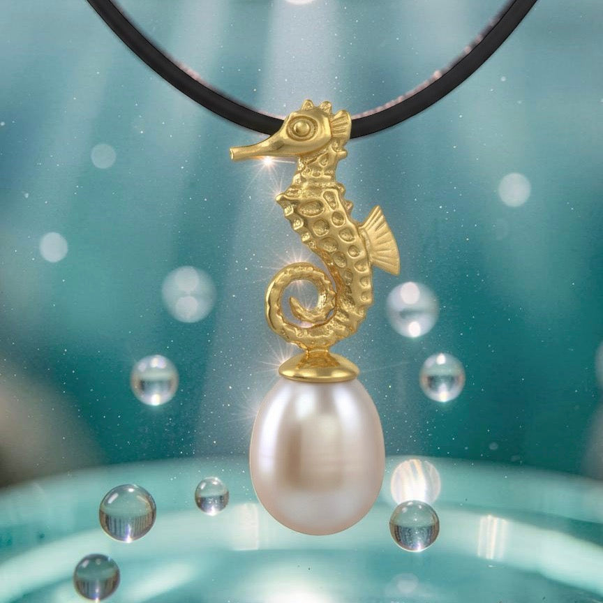 Cultured Freshwater Pearl Sterling Silver Seahorse Pendant