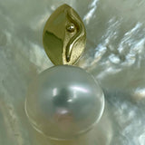 9ct Broome Pearl Necklace Ocean and Earth Pendant