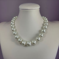 Broome Pearl Strand 9ct Ball Clasp