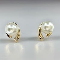 9ct Diamond Broome Pearl Stud Earrings