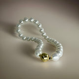Luxurious Broome Pearl Stand with a Gold and Diamond Clasp