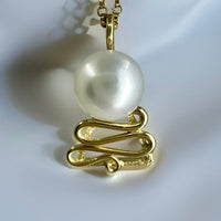 Broome Pearl Gold Tidal Dream Staircase Pendant