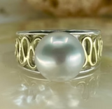 Staircase Full Moon Pearl Ring in Silver and Gold