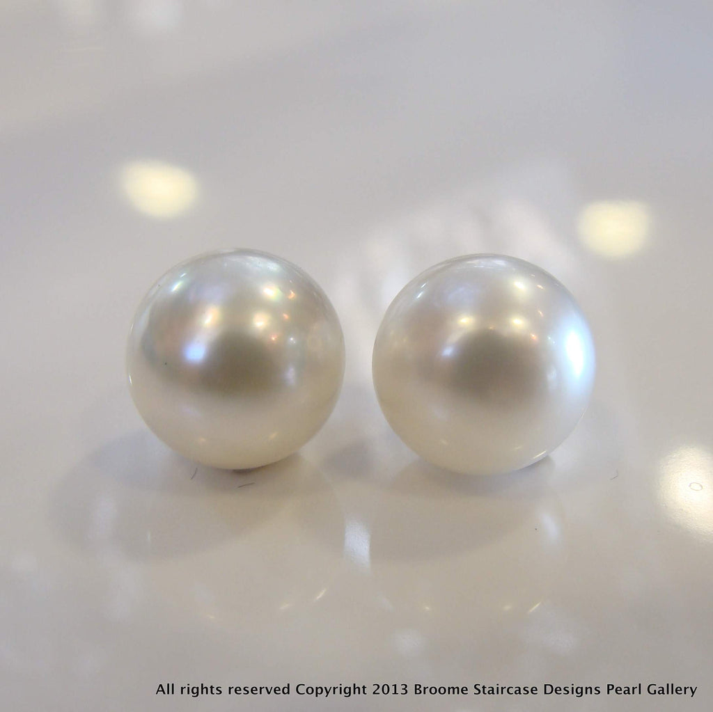 South Sea Pearl Earring Studs 9ct gold (white and yellow) - Broome Staircase Designs Pearl Gallery - 1