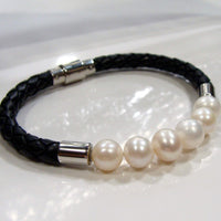 Bolo Black Leather Pearl Bracelet