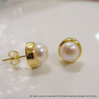 Cultured Freshwater White Pearl Studs Gold