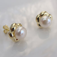 Cultured Freshwater White Pearl Studs - Gold >> 50% OFF RIGHT NOW!!