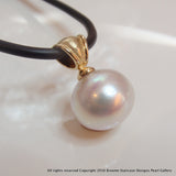 18ct Broome South Sea Pinky White Pearl Pendant