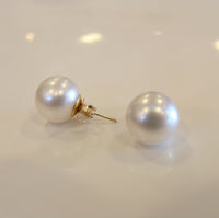 South Sea Pearl Earring Studs 11 -12MM - Broome Staircase Designs Pearl Gallery