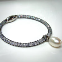 Cultured Freshwater Pearl Mesh and Crystal Bracelet