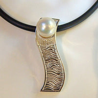 Staircase Pearl Pendant  Cygnet Bay (white,s/s**FREE NEOPRENE NECKLACE! - Broome Staircase Designs Pearl Gallery - 2