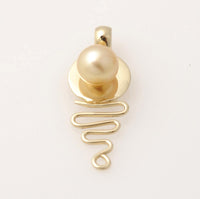 Golden South Sea Pearl Cable Beach Staircase Pendant 9ct Gold
