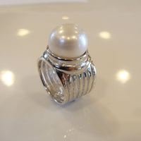 Freshwater Pearl Ring - Broome Staircase Designs Pearl Gallery - 1