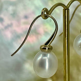 9ct Hook Broome Pearl Gold Earrings