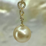 Golden Pearl 18ct Trinity Diamond Pendant