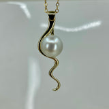Broome Pearl Mitchell Falls Staircase Pendant 9ct Gold